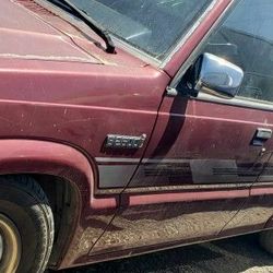 Mazda B2600.. 92