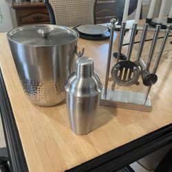 Bar Tool Set