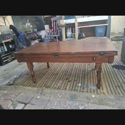$250 LARGE VINTAGE FOLD OUT COFFEE TABLE 
