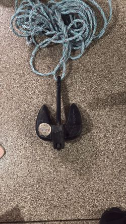 ⚓ Boat Anchor with Rope – $25