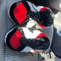 Happy Feet Nike