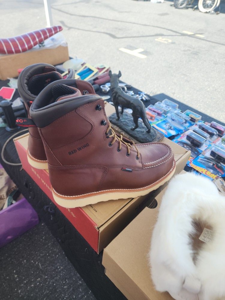 Red Wing Boots.  Size 11 Steel Toe 