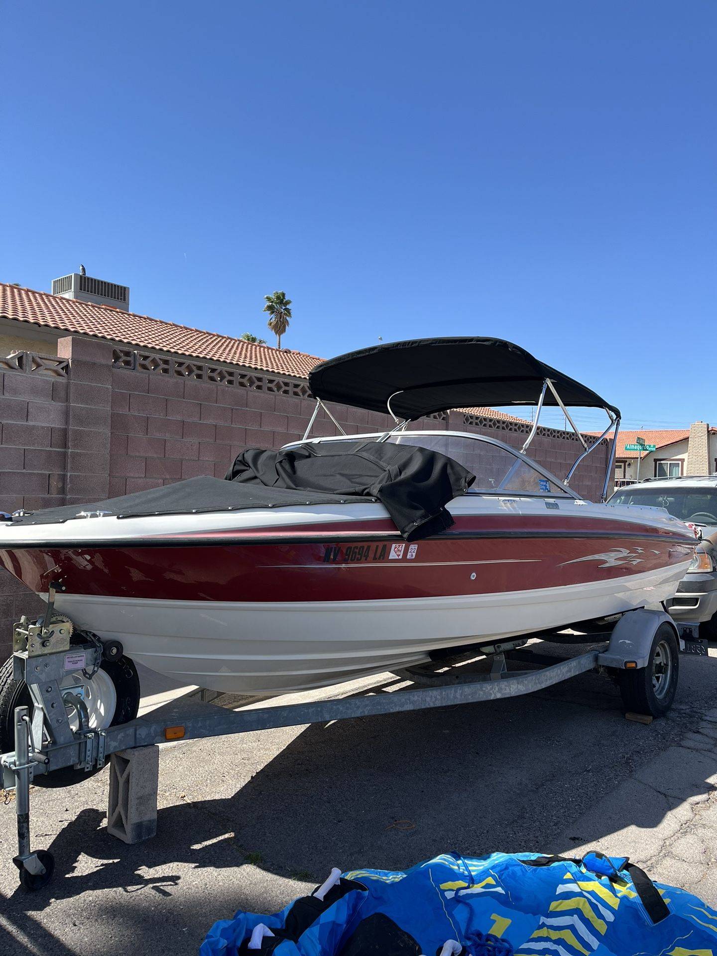 2009 Bayliner V8