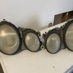 1999 MERCEDES BENZ 320 Headlights