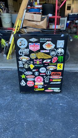 Mini fridge