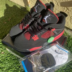 Jordan 4 Red Thunders