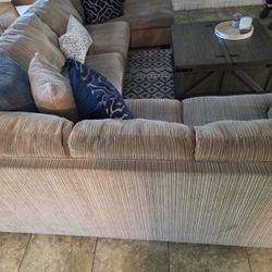 SOFÁS… Living Room 