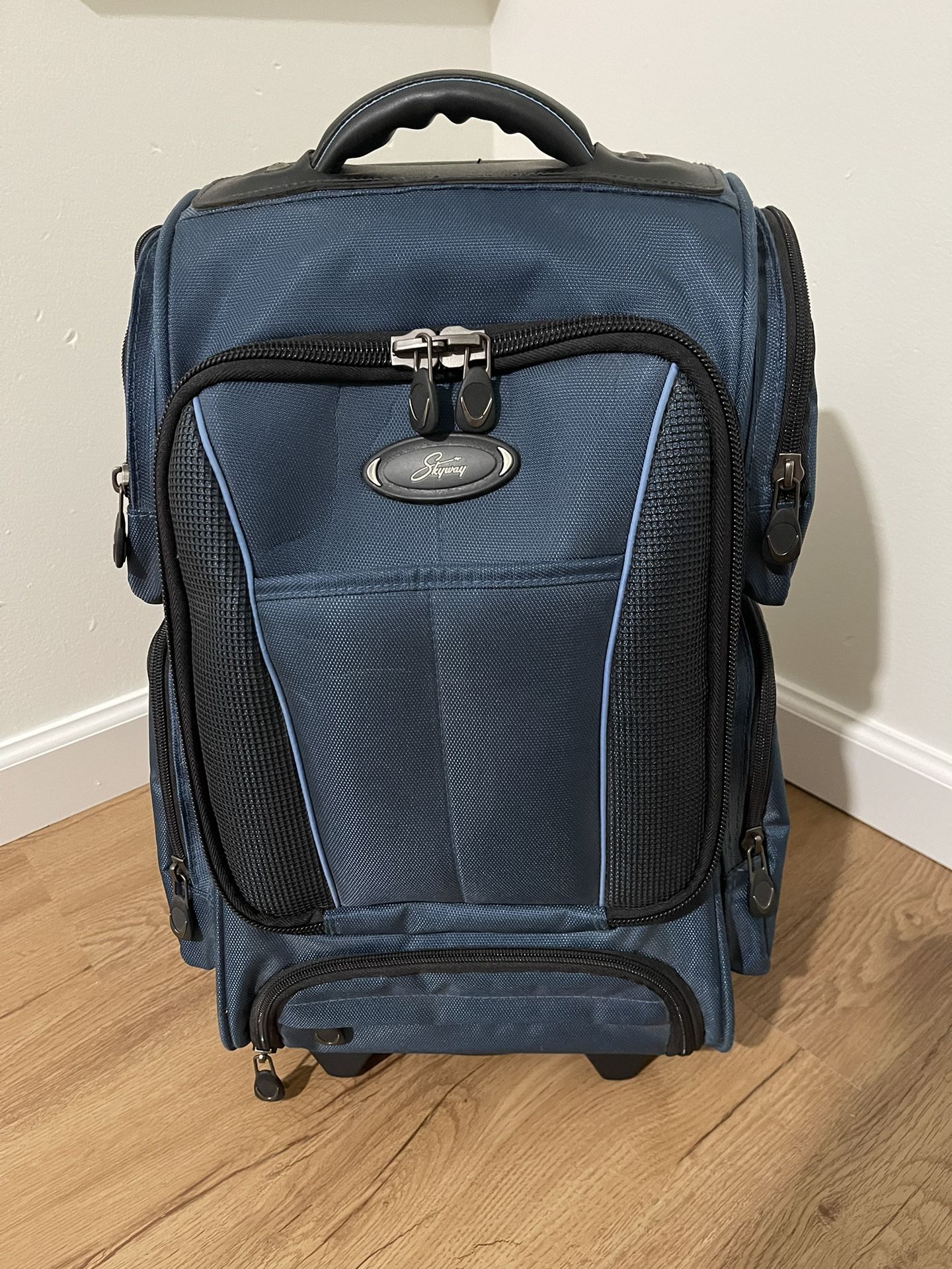 Travel Backpack Skyway Dark Blue