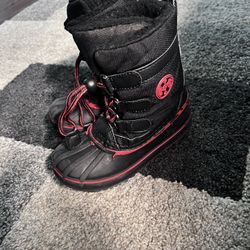 Snow Boots