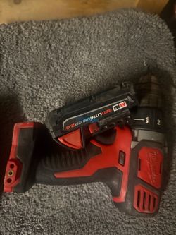Milwaukee drill and battery