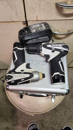 12v Makita Impact Driver and Drill set