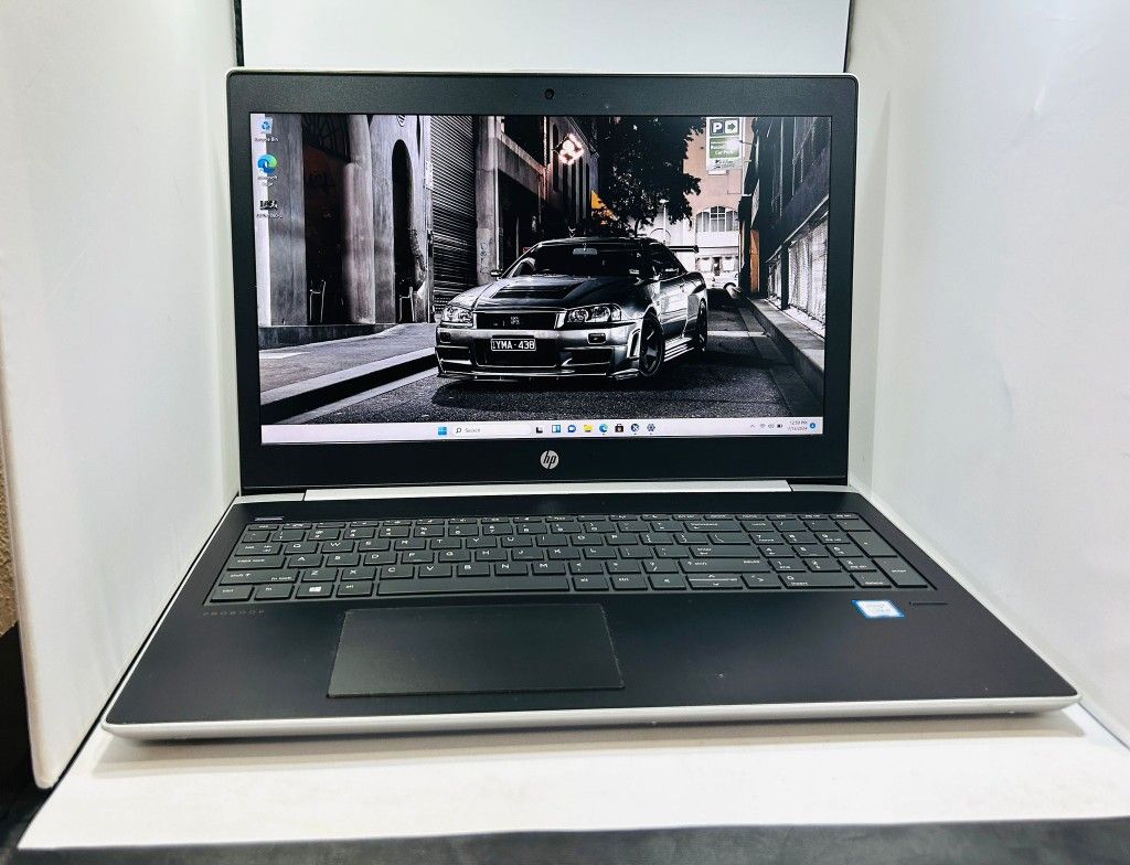HP PROBOOK 450 G5 15” i5 8250u 16GB 256GB SSD Windows 11 Pro