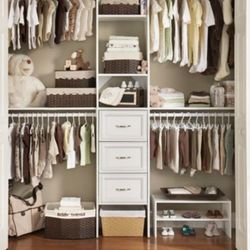 Custom Closets 