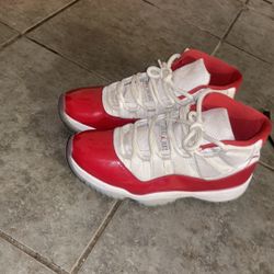 Jordan 11s