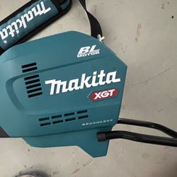 Makita Weed Eater  XGT Used Once
