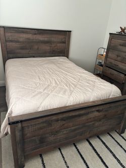 Queen Bedroom set-Rustic Farmhouse Style