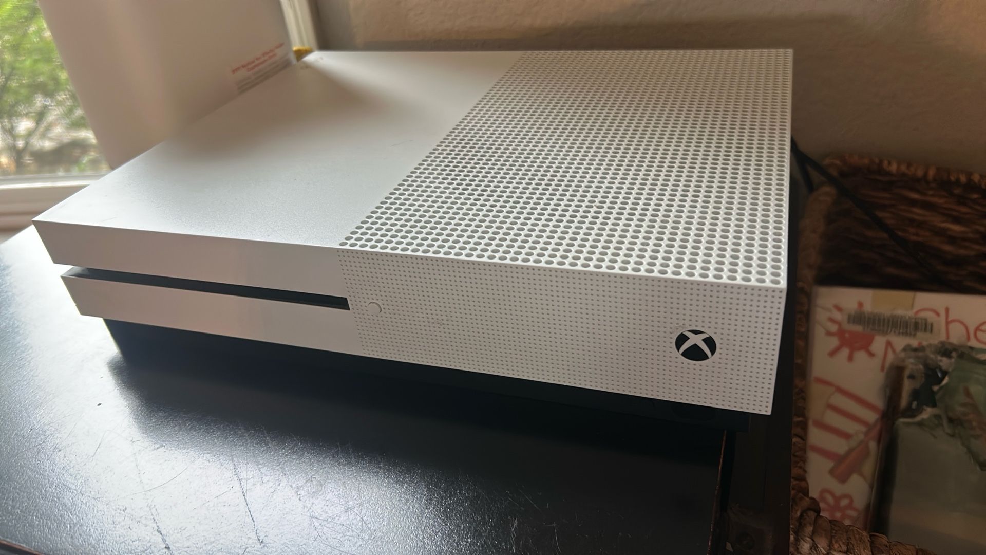 Xbox One S, With 8 Disc Games