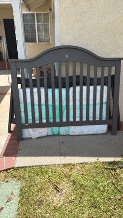 Crib
