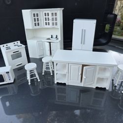 Dollhouse Furniture