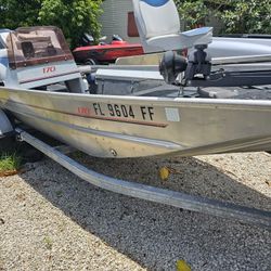 Lowe Bass Boat