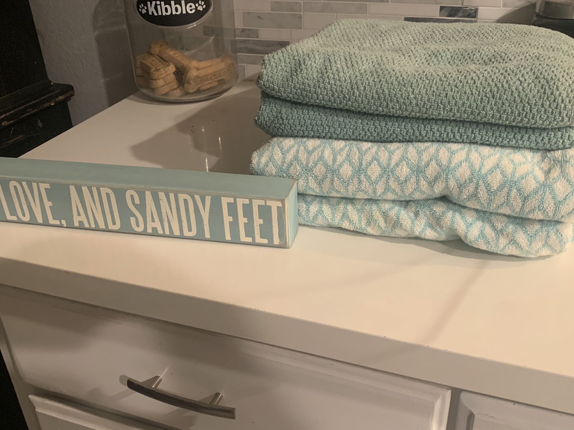 Teal Towels With Sign