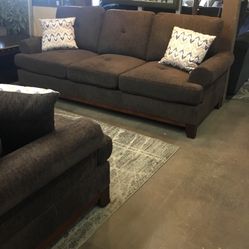 Sofa & Loveseat 