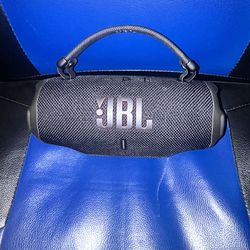 JBL charge 6