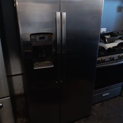 GENERAL ELECTRIC  2 DOORS