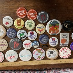 Pins Disneyland & Others 