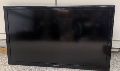 Samsung 32” TV