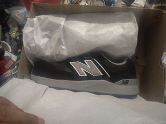 new balance size11