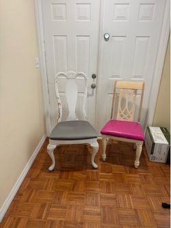 Free chairs located in Plantation