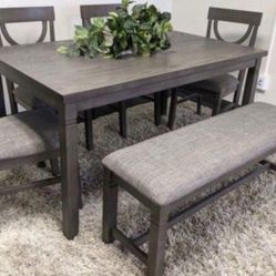 ✅️✅️(6 pc  Grey finish wood dining table set grey padded seat chairs and bench✅️✅️✅️
