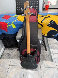 Bass Ibañez SR Gio”