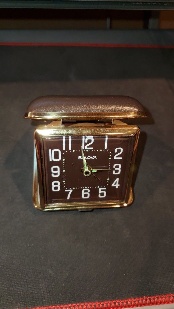 Vintage Bulova 3" Wing Up Travel Alarm Clock Offer Price