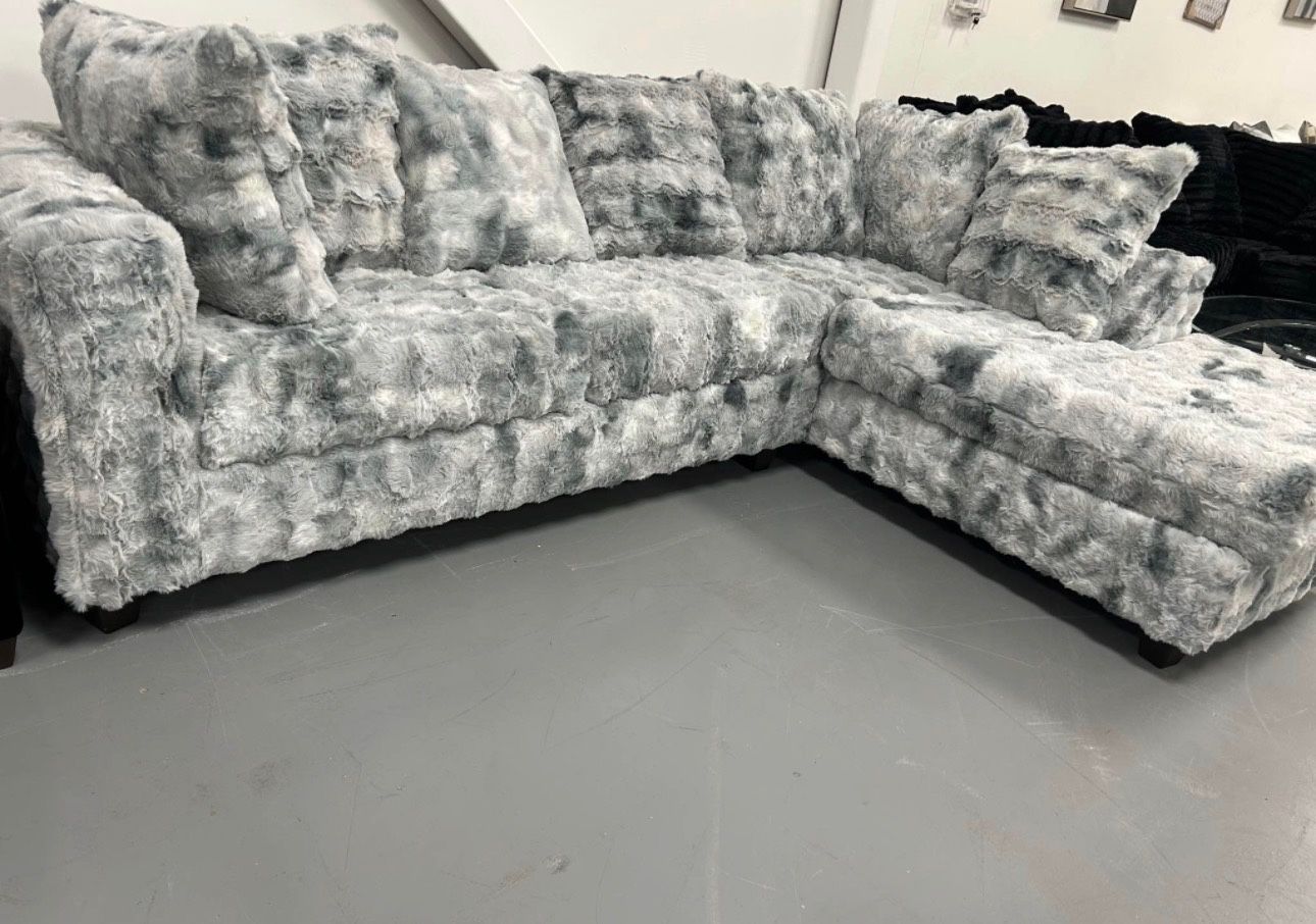 New Sectional Sofa With Free Delivery And Pay On Arrival