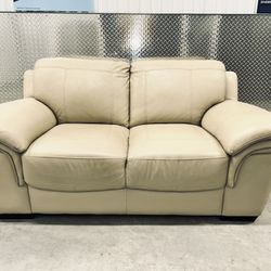 Cindy Crawford Home Leather Love-Sofa