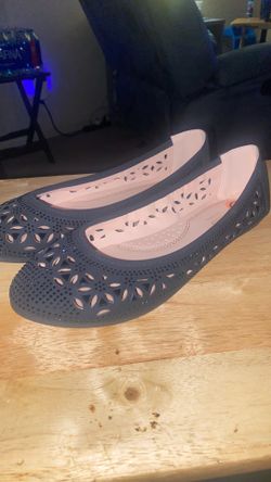 Woman’s flats