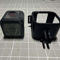 GoPro HERO4 Session Waterproof Action Camera + Frame Mount