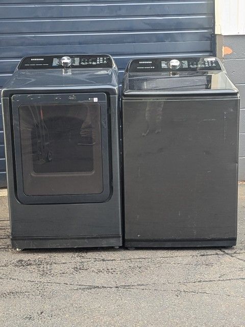 Samsung XL Capacity 4.5cuft  Washer And 7.4cuft NEW Electric Dryer. Works Perfect. 30 days warranty. See more on my page.