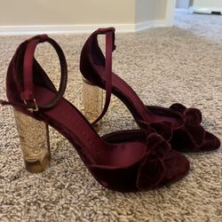Burberry Red Velvet Satin Ankle Strap Heel (36)