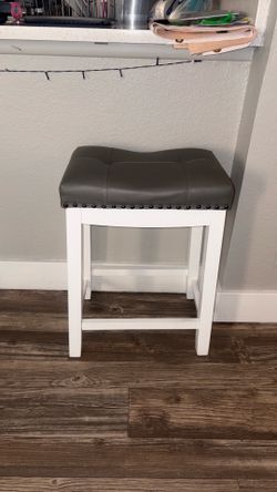 Set of 3 barstools