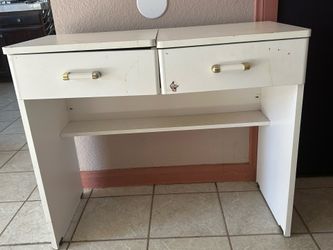 White Desk