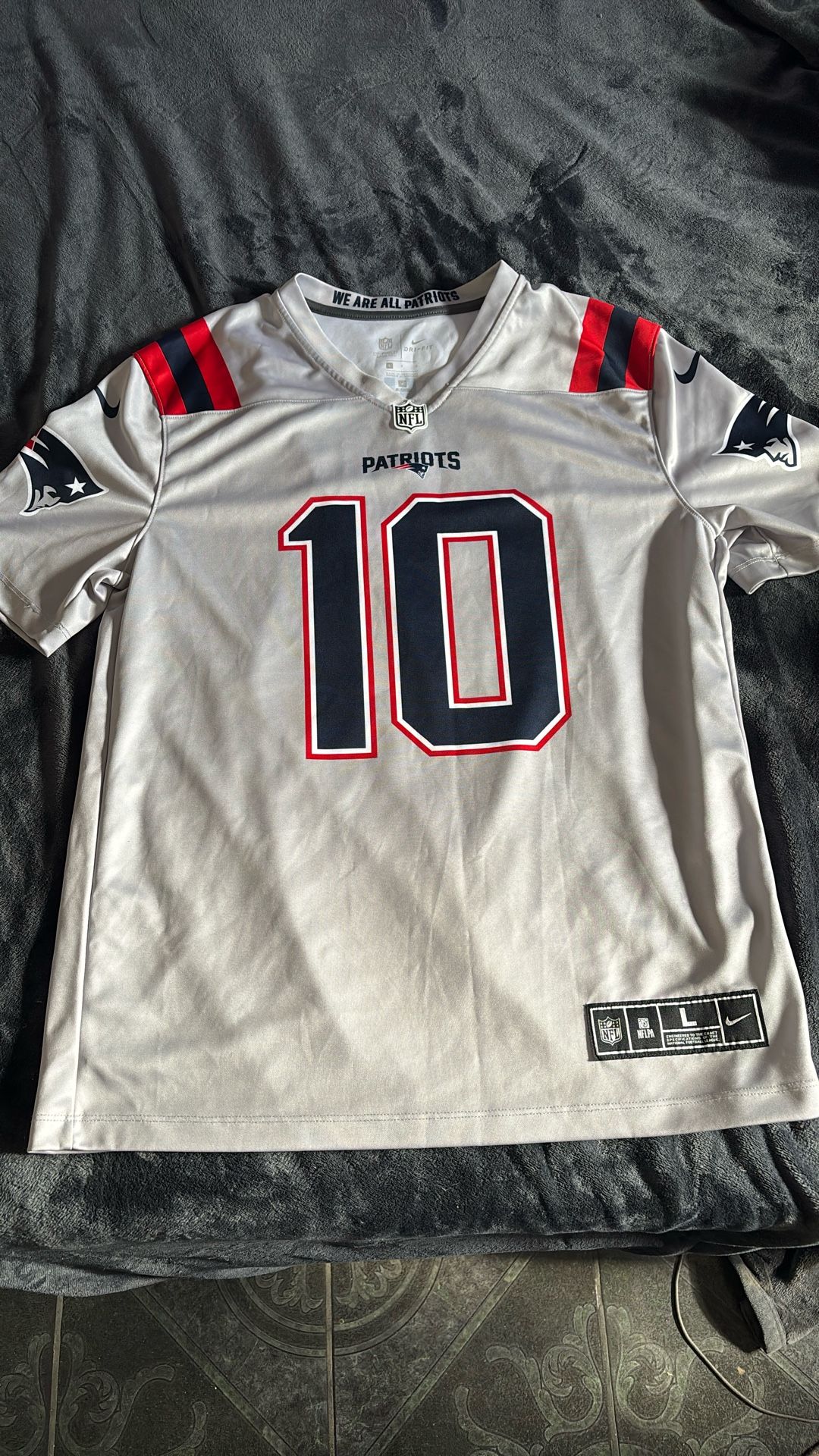 New England Patriots Jersey Men’s Size Large