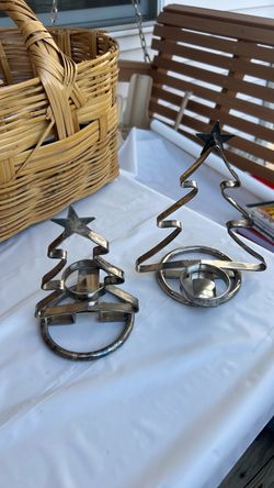 Metal Christmas Tree Tealight Candle Holders Set of 2
