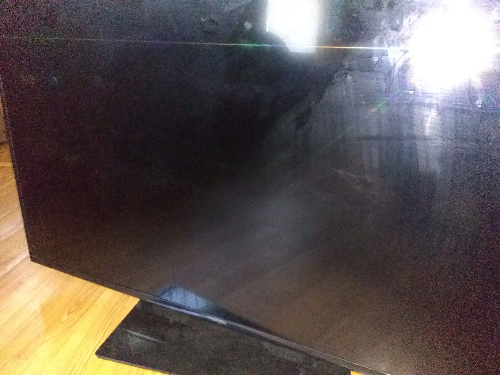 55" INSIGNIA TV, not working $35
