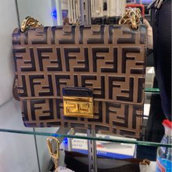 Fendi Purse - Kan U - Black/Brown
