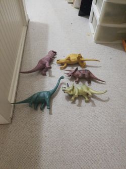 Large  Dinosaurs 