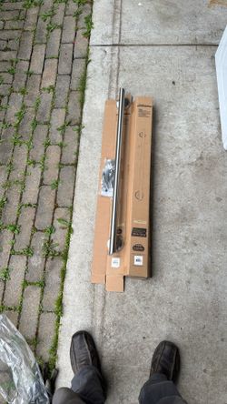 New Stainless Steel 32” Brushed Nickel Grab Bar