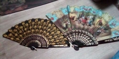 Folding fan's